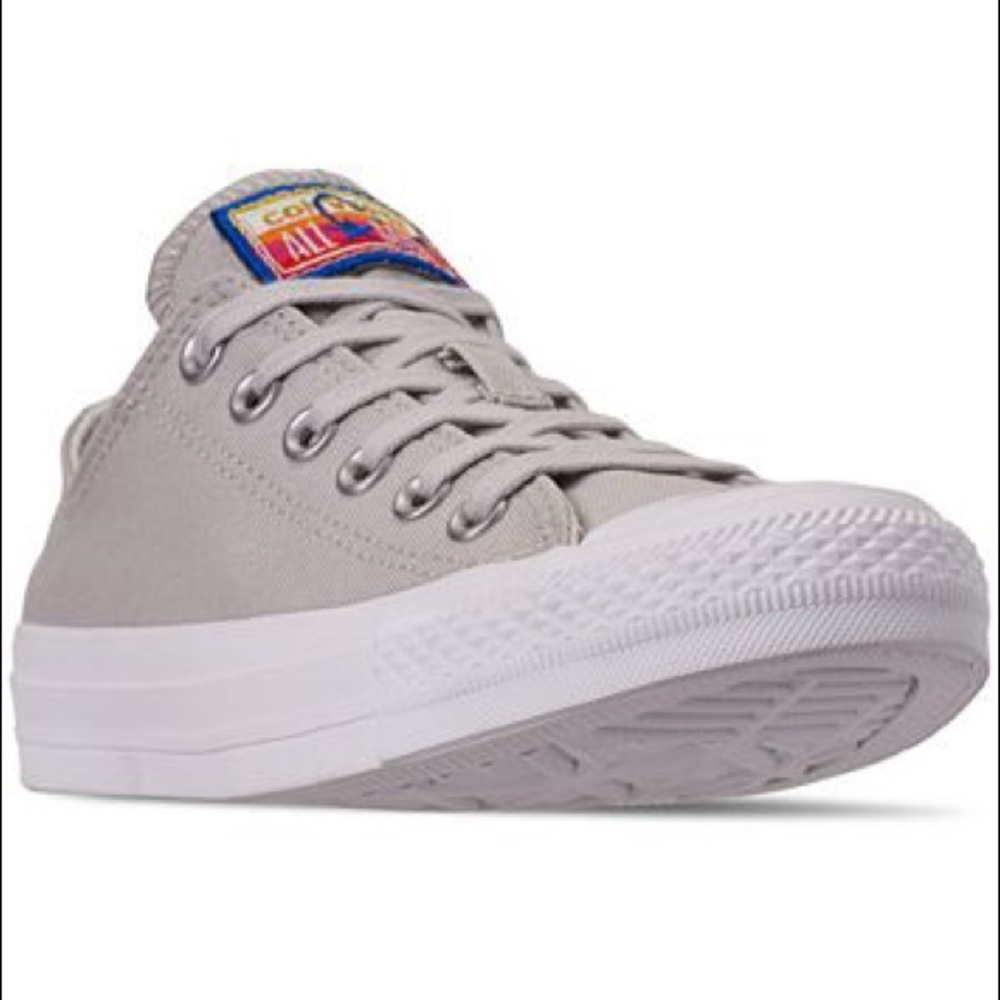 NIB Converse Low Tops